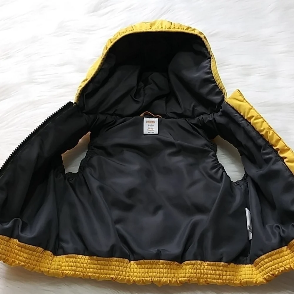 Gymboree Yellow‎ Bear Hooded Puffer Vest